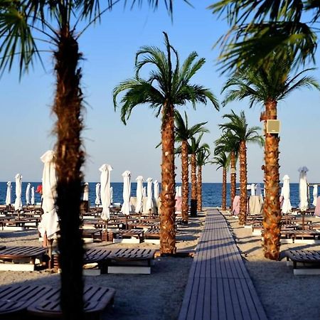 White Tower - Private Studio 106 Mamaia Eksteriør bilde