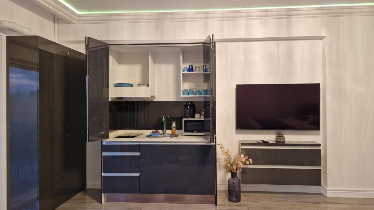 White Tower - Private Studio 106 Mamaia Eksteriør bilde